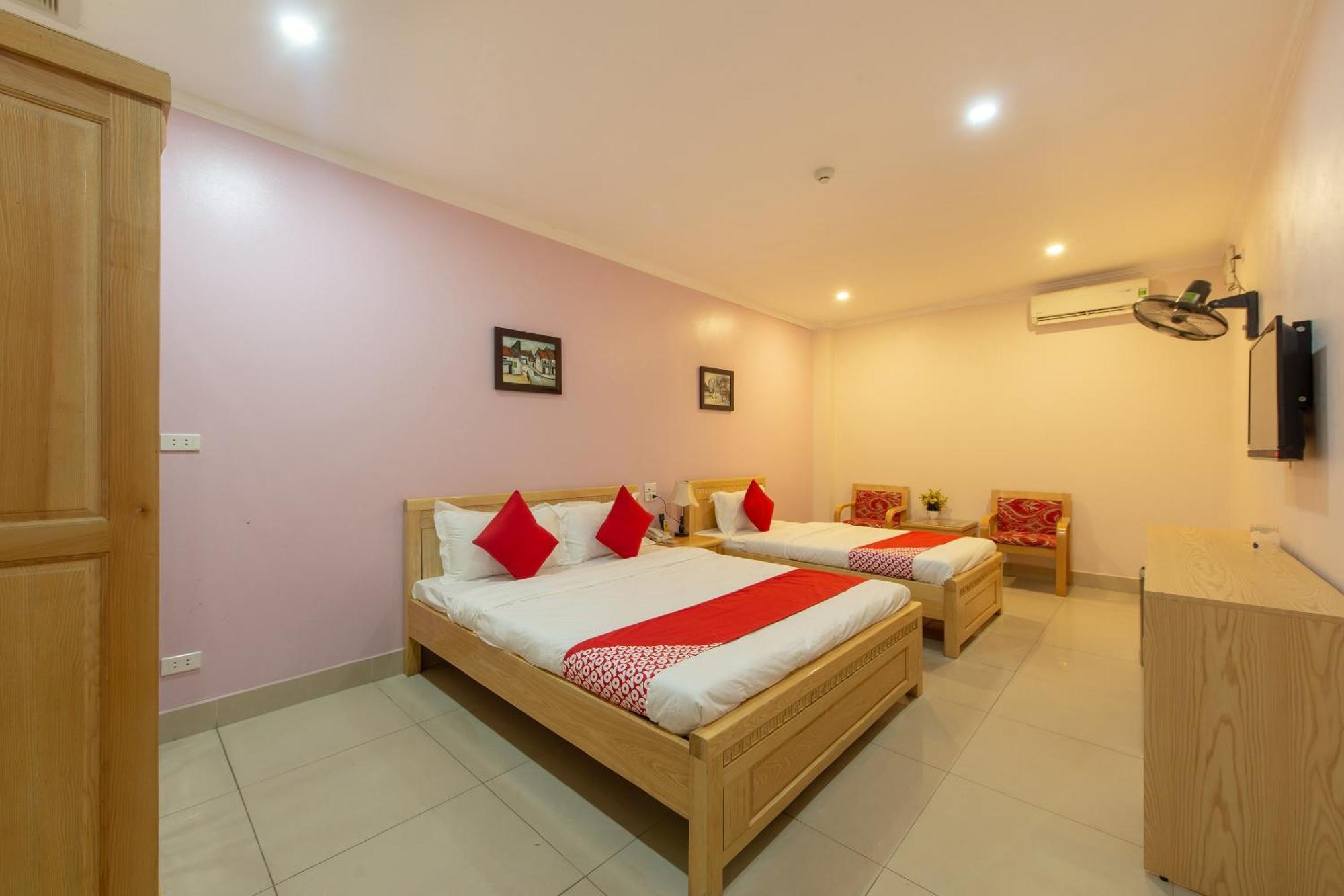 Capital O 417 Truong Son Hotel Hanoi Exterior foto