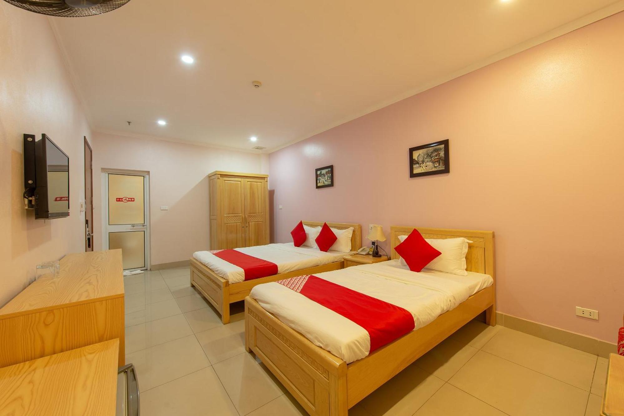 Capital O 417 Truong Son Hotel Hanoi Exterior foto